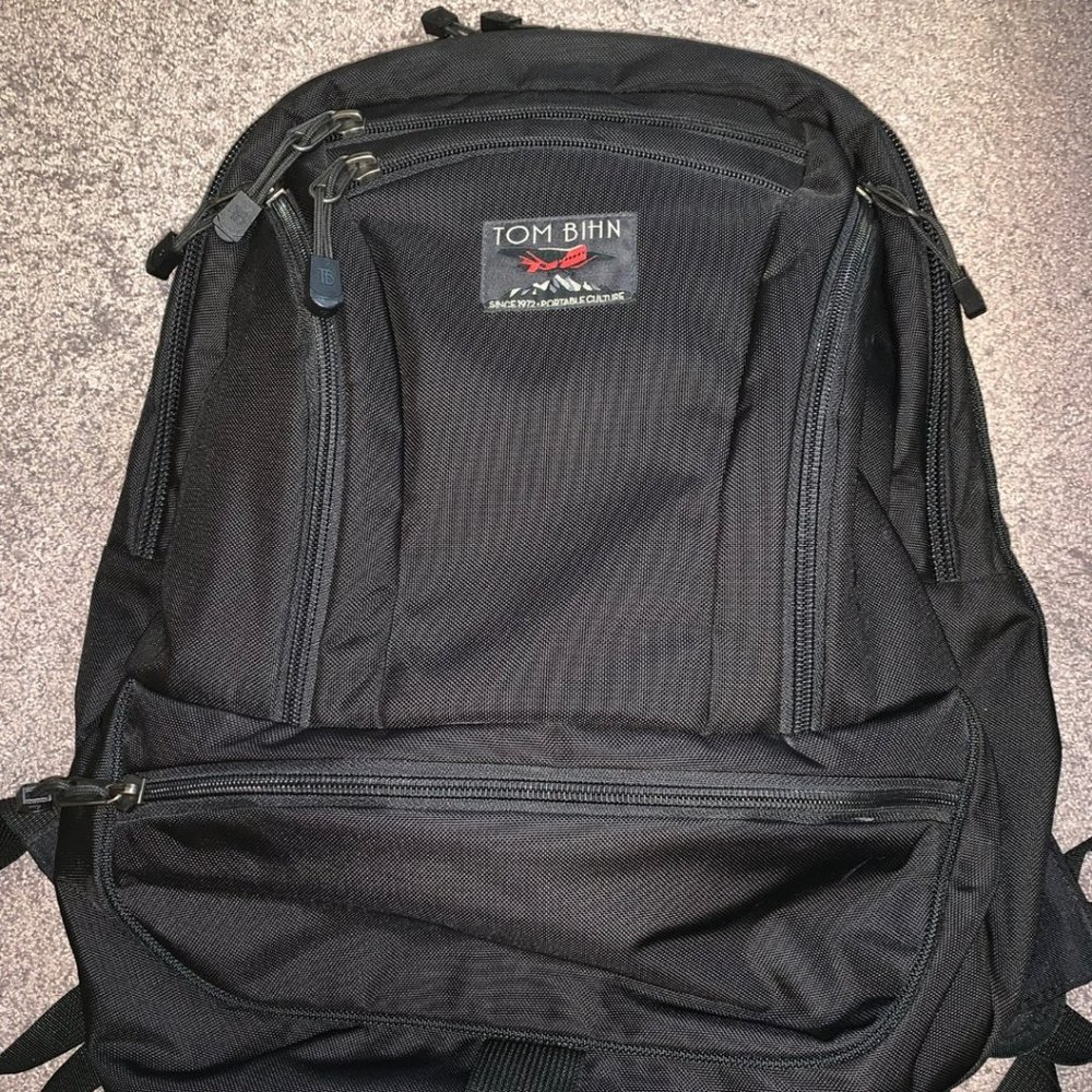 Original Black Tom Bihn Synapse 25 Men Backpack